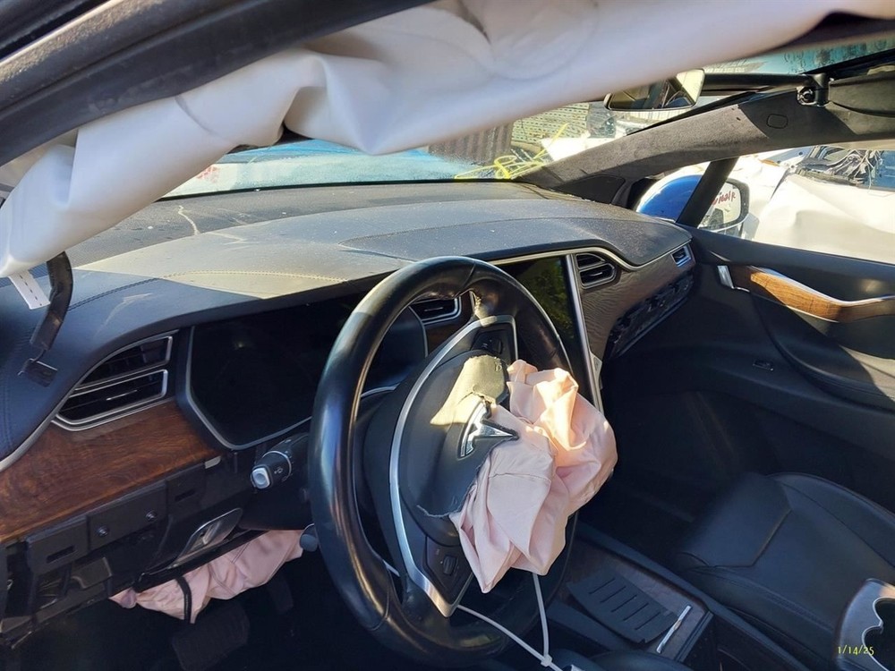 TESLA X 2017 Camera/Projector 3412805
