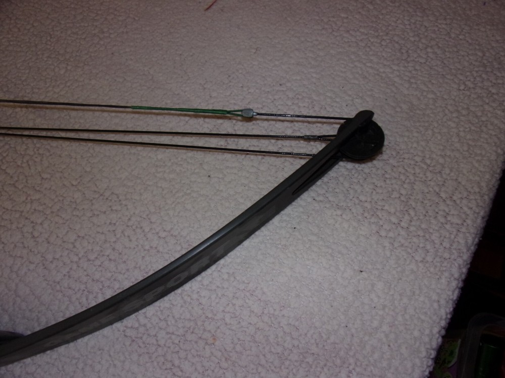 PSE Pulsar Game Sport Compound Bow