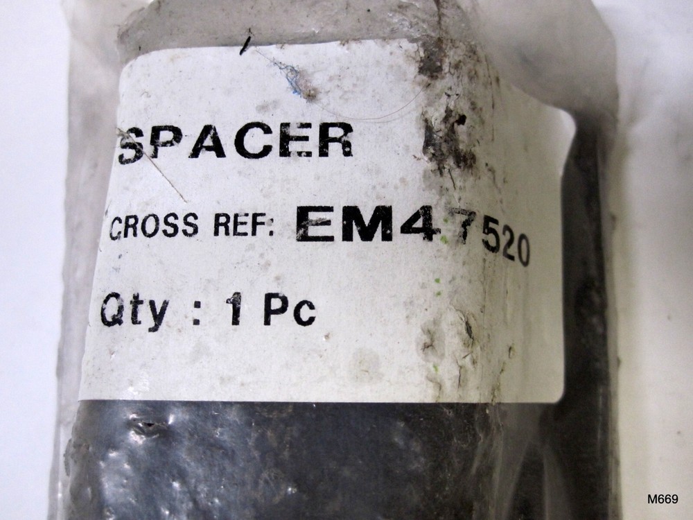 INSULATOR SPACER EXCEL EM47520