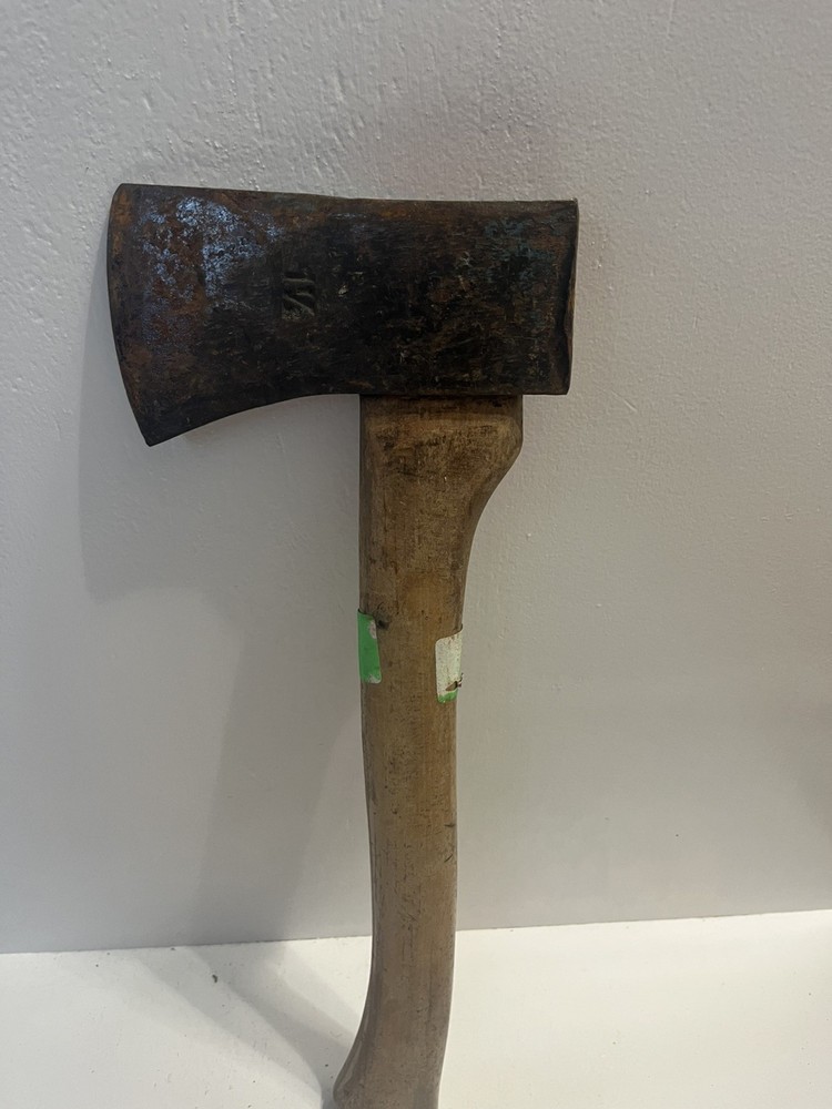 - Axe Hatchet 1 1/2 Pounds Vintage Hand Tools
