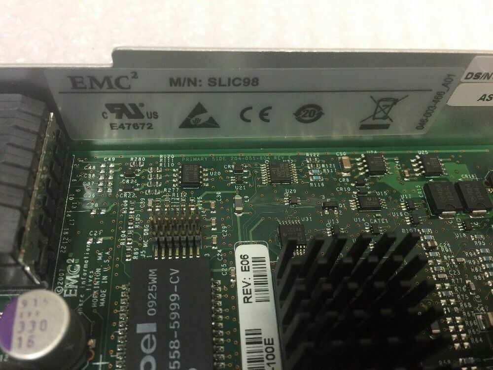 - 2x EMC 103-051-100E SLIC98 MANAGEMENT MODULE