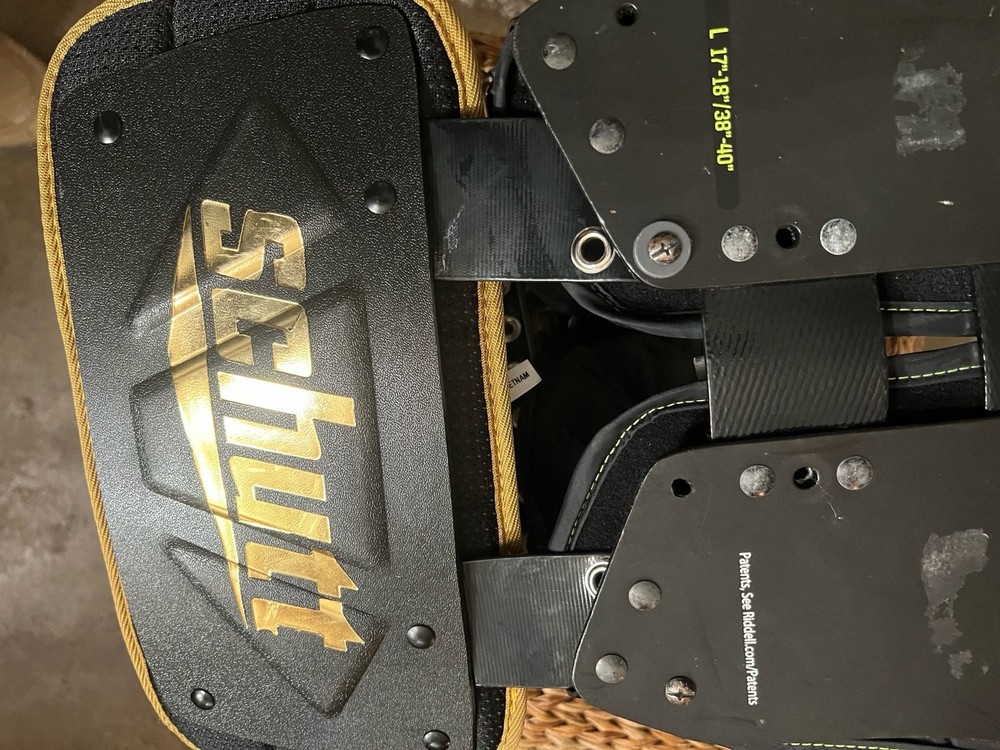 Riddell Power Volt Shoulder Pads Large