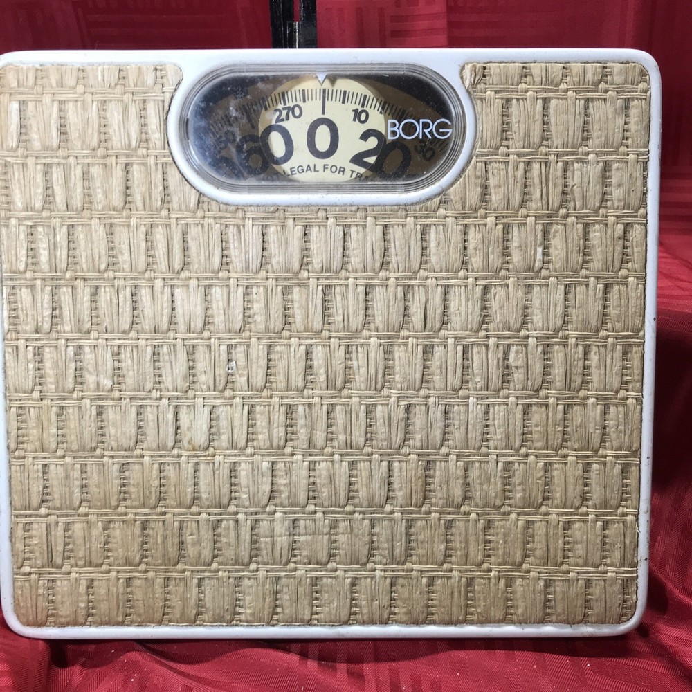 Vtg White Bathroom Scale Borg ~ Rattan Woven Pattern ~ Works