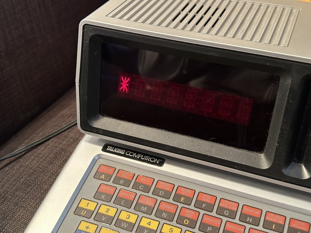 Vintage 1986 Sears Talking Computron w/ Adapter / Box - Powers On / NO SOUND