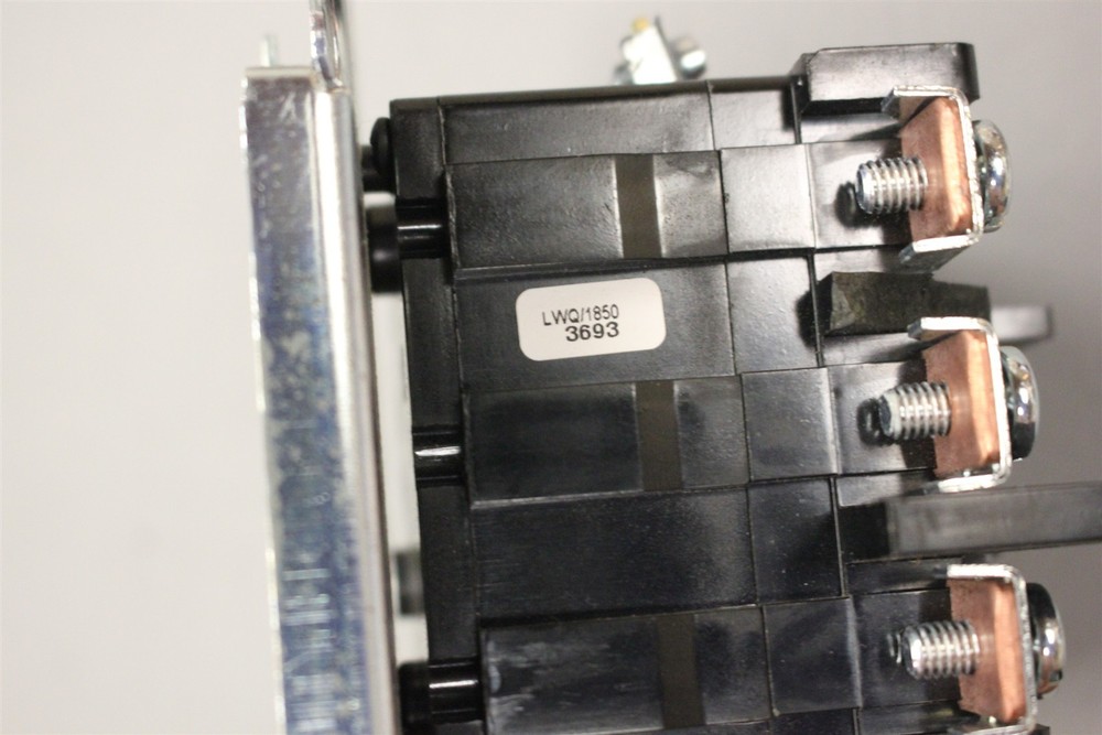 SIEMENS OVERLOAD RELAY 48DC38AA3