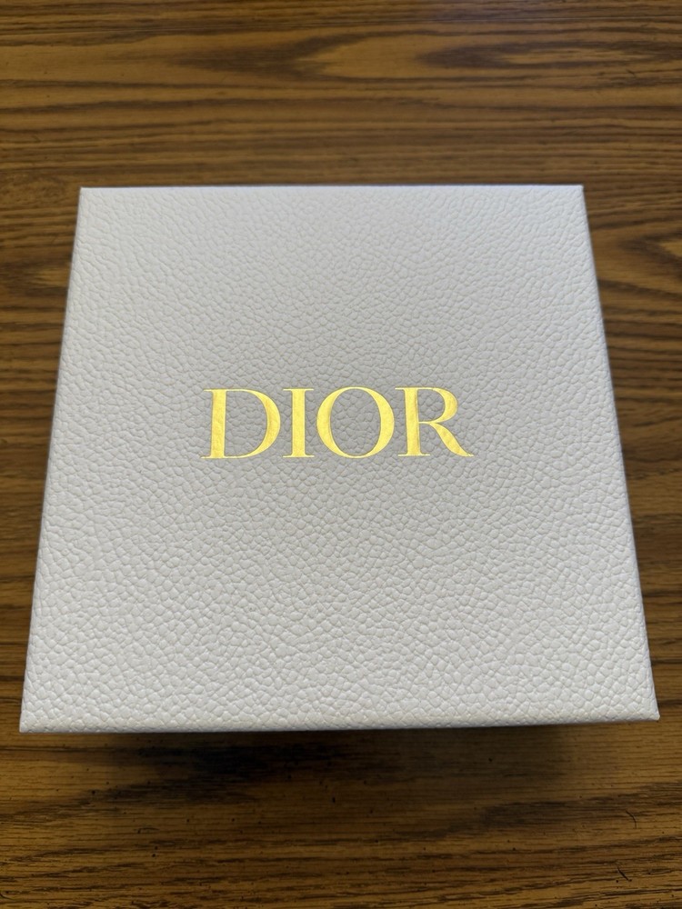 Authentic CHRISTIAN DIOR Empty White Textured Empty Gift Box 8x8x3.5”,New