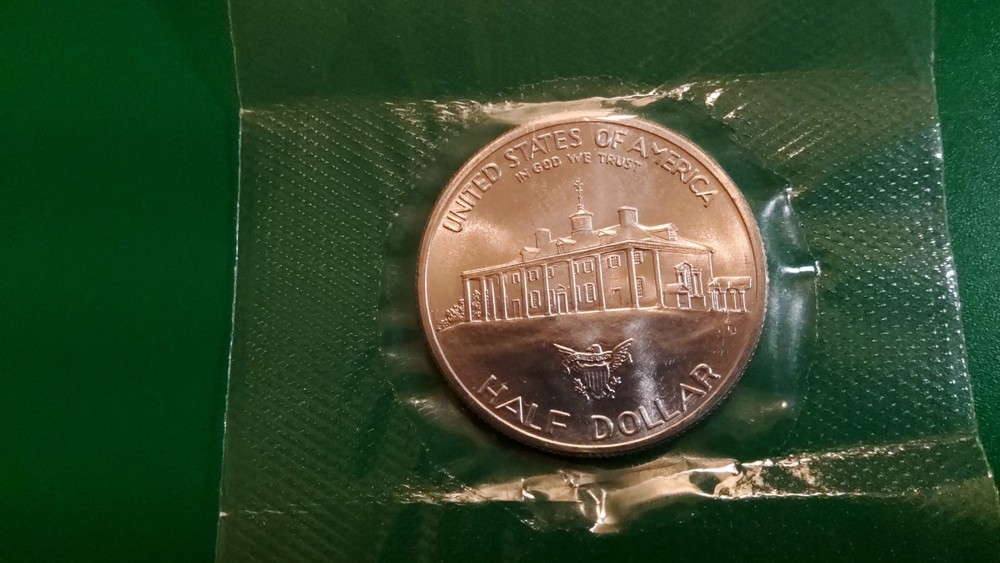 1982 D & 1986 S Commemorative Half dollar Silver & Clad Washington & Liberty -C2