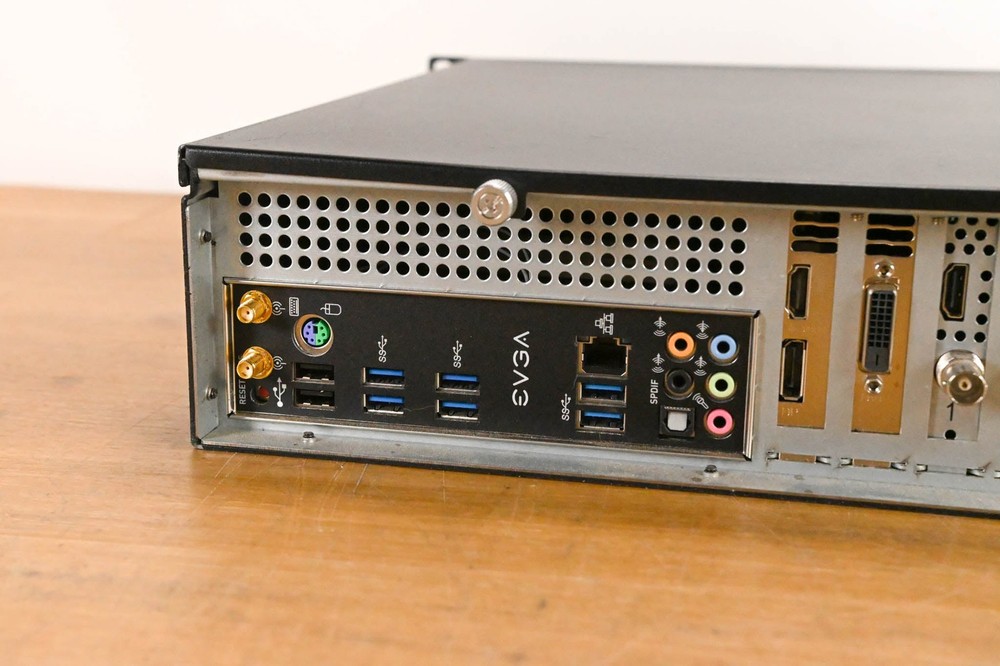 Living As One (Resi) D1000 Multisite Decoder CG01YWA