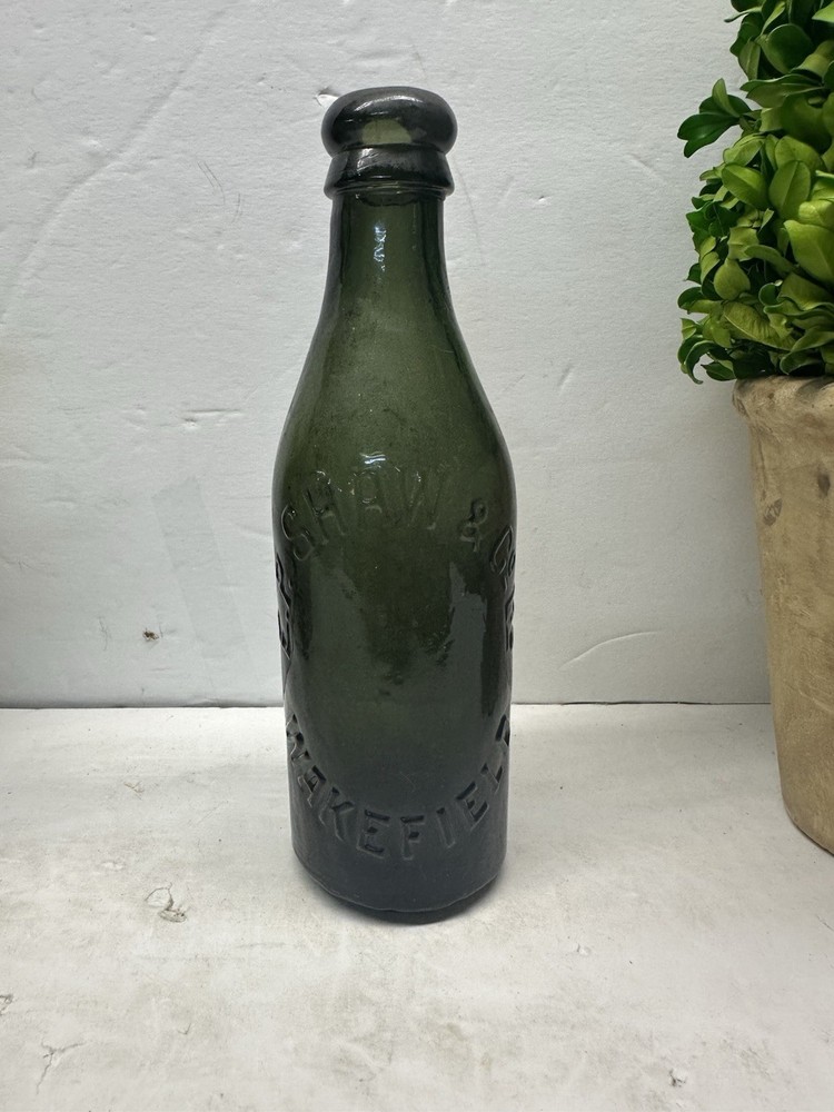 Antique E. P Shaw & Co. Ltd Wakefield Green Bottle