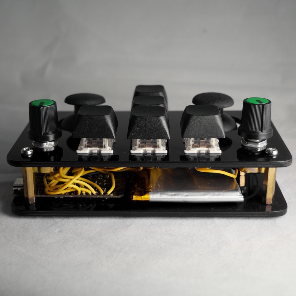 madMidi Acrylic Wireless Midi Controller