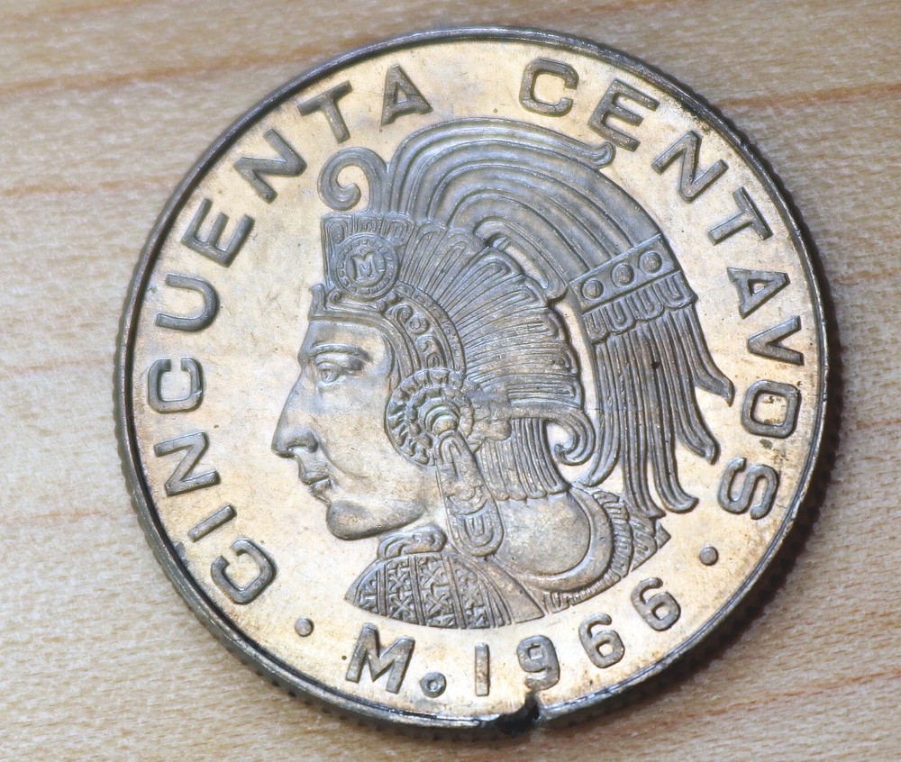 1966 Mexico 50 Centavos Cuauhtémoc Unc. Planchet Error