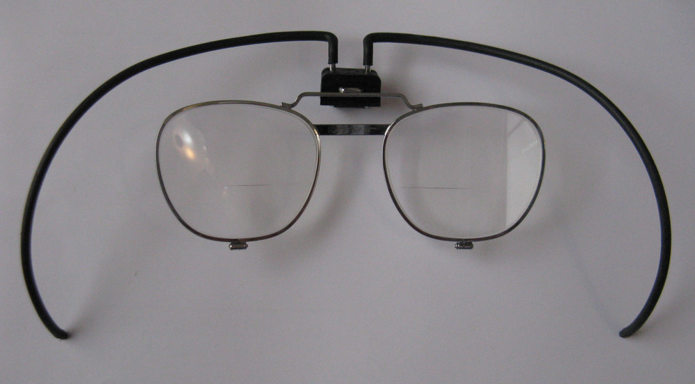 Sundstrom SR-341 - glasses frame for SR-200 respirator