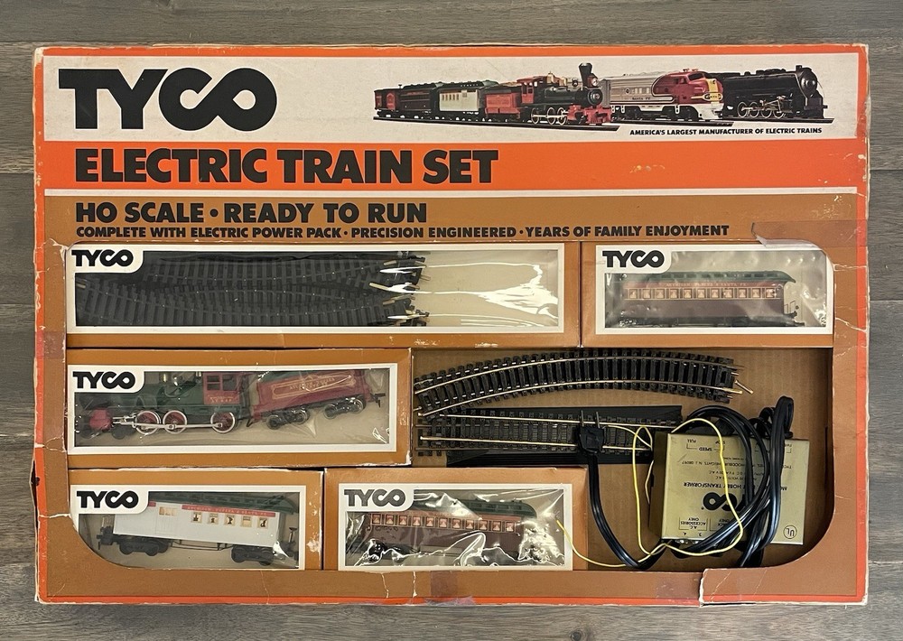 Tyco ho scale electric train set no. 7319
