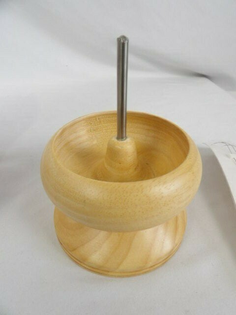 Beadalon Spin-n-Bead Wooden Bead Spinner and Seed Bead String Tools