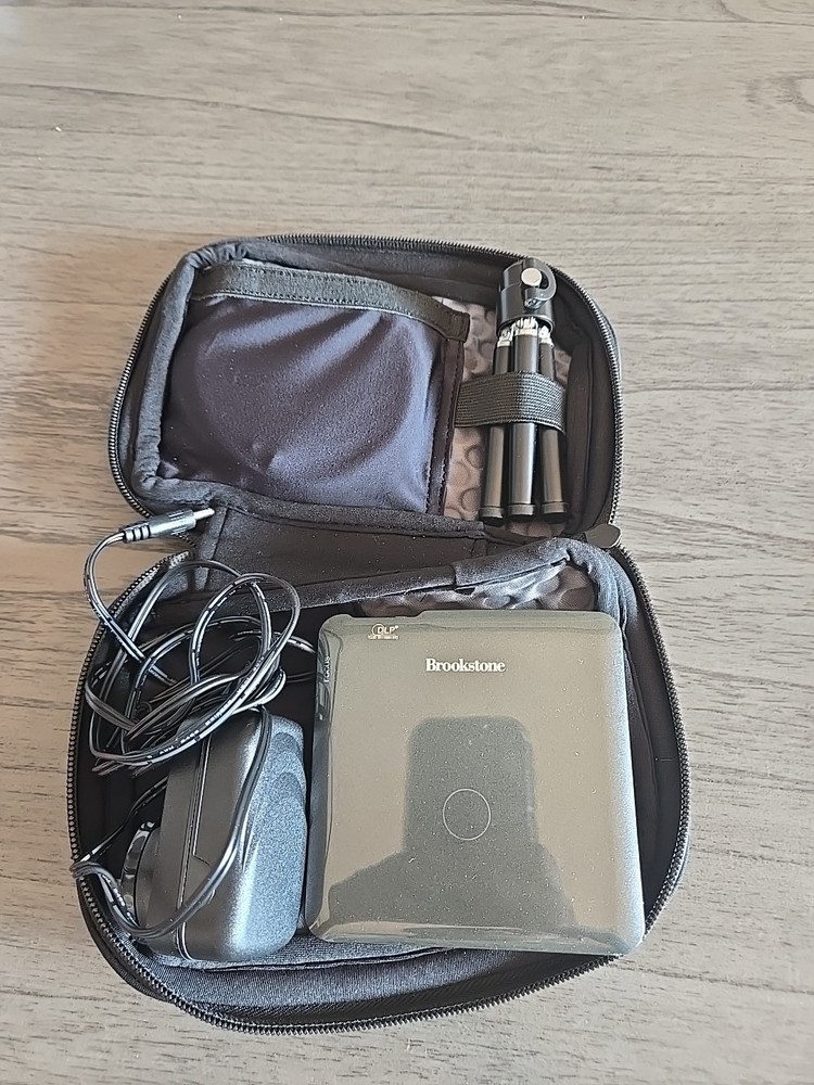 Brookstone Mobile Pocket Projector 801143 Tested Works With Kit