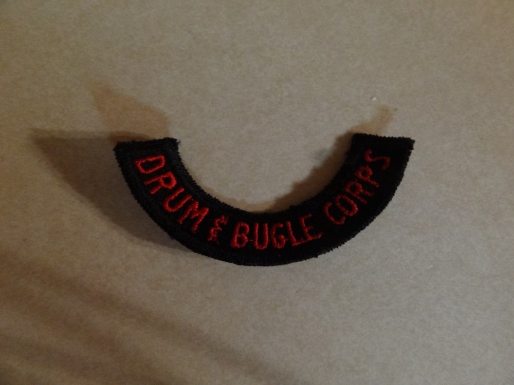 MILITARY PATCH OLDER GERMAN MADE TAB SEW ON DRUM & BUGLE CORPS