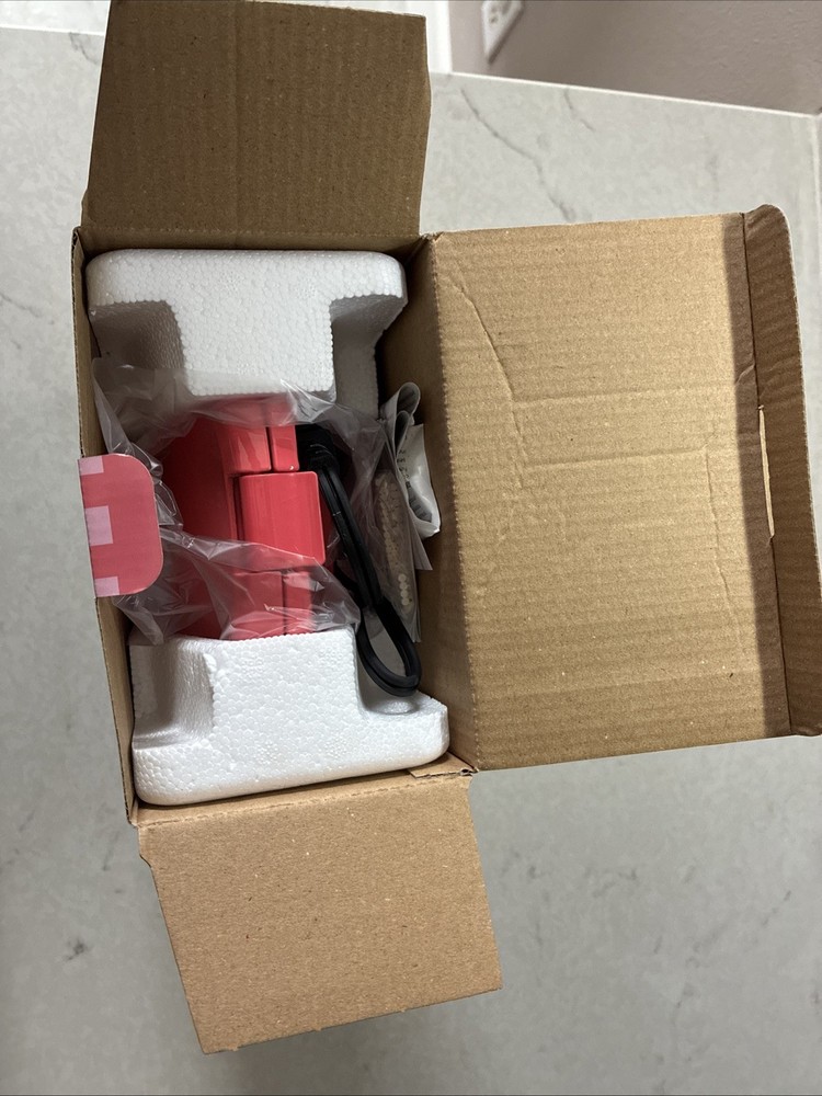 Hello Kitty Cake Pop Maker with Sticks Includes Cake Pop Sticks New In Box