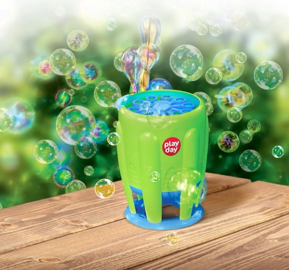 Play Day Bubble Jet, Includes 4oz Bubble Solution, Children Ages 3+ (Requires 4