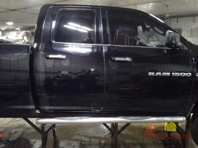 2012 Dodge 1500 Pickup Driver Front Headrest Only Black Cloth