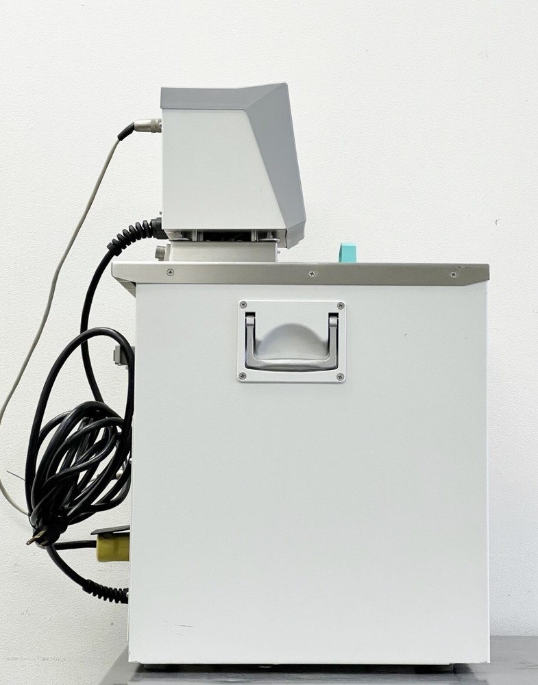 Julabo F32 Refrigerated/Heating Circulator