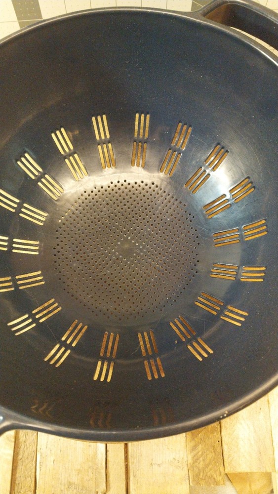 Dansk Blue Plastic Colander