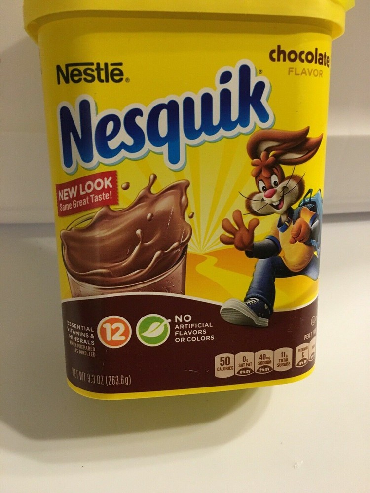 Nestle NESQUIK Chocolate 9.3 oz/ 12 Essential Vitamins