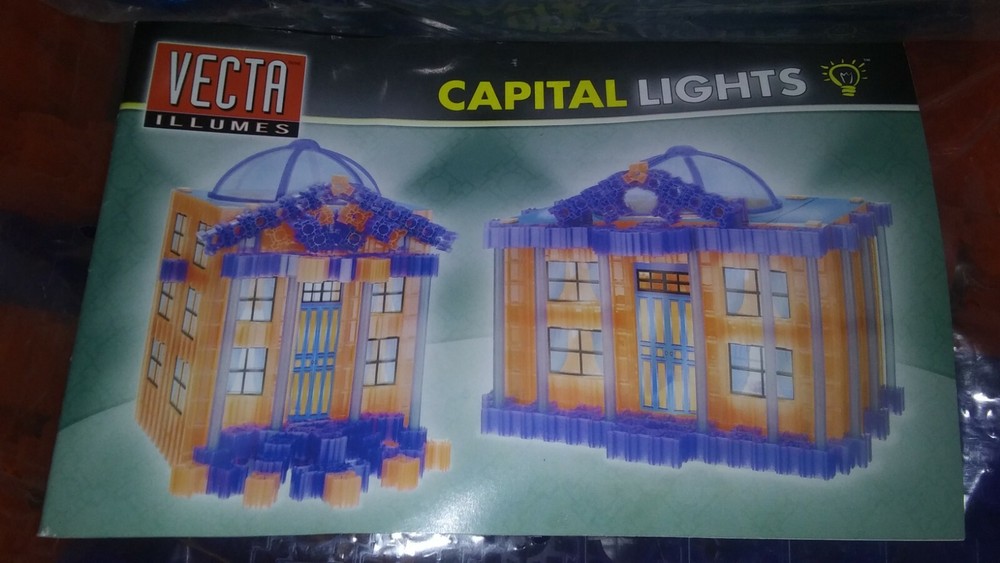 Vecta Systems Capital Lights Domed Lighted Building Set complete. Tested