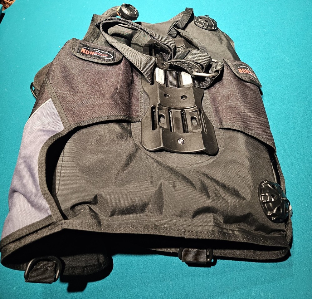 Sea Elite Scout BCD - Medium