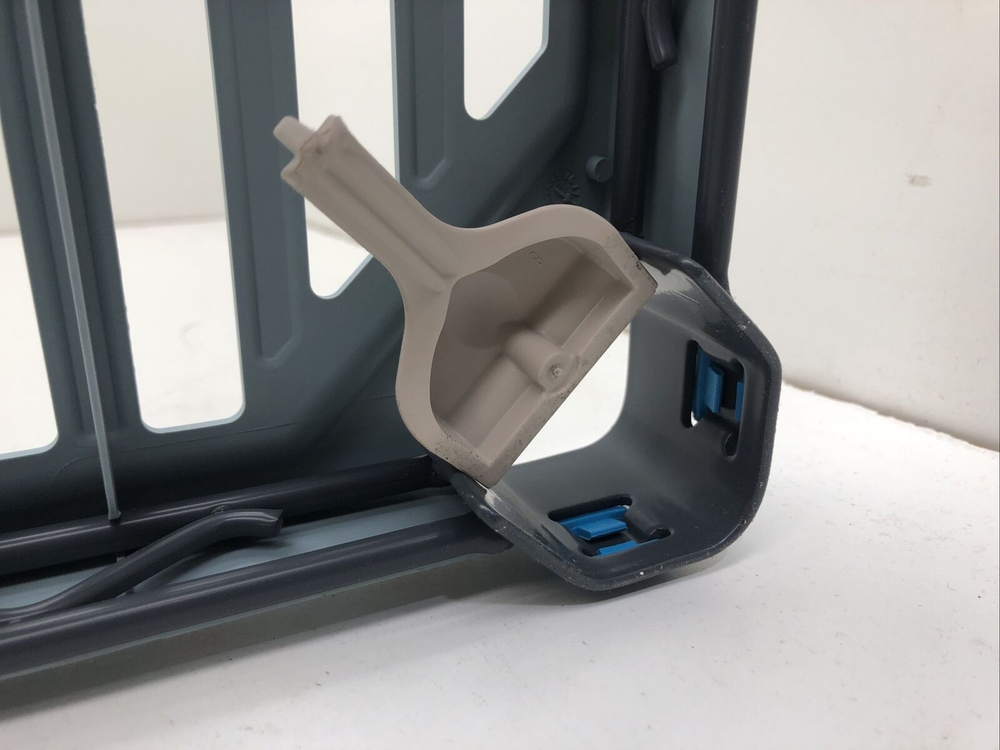Metro H-6214 Vented Plastic Shelf
