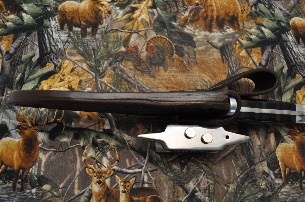 Custom Crafted Sheath for a Buck 124 (Sheath Only)