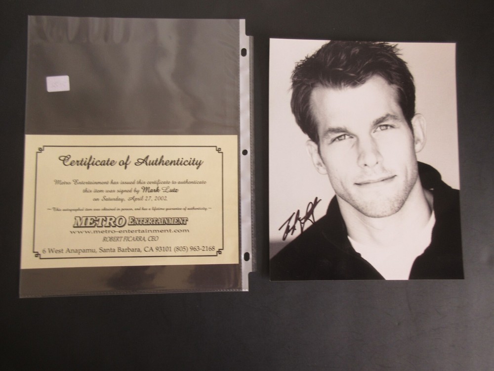 MARK LUTZ AUTOGRAPH 8X10 with COA