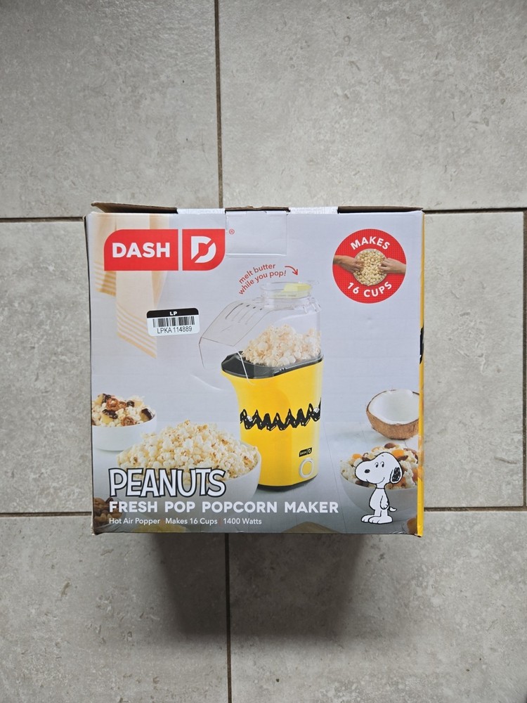 New Peanuts x Dash Popcorn Maker -New & unopened