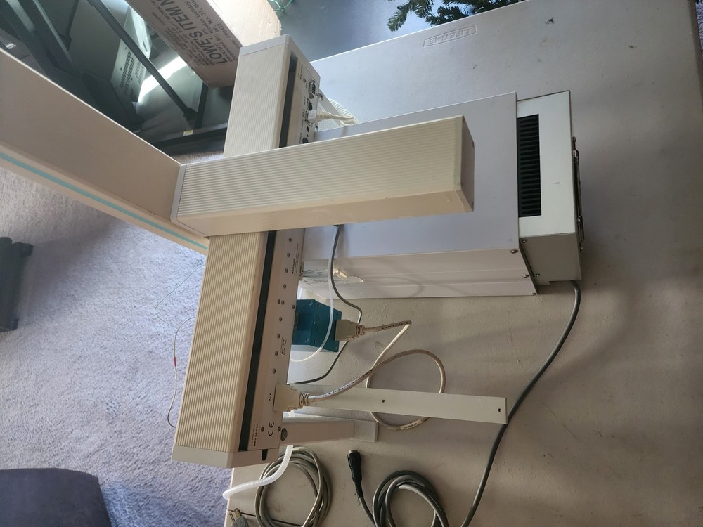 CTC Analytics HTC PAL autosampler.