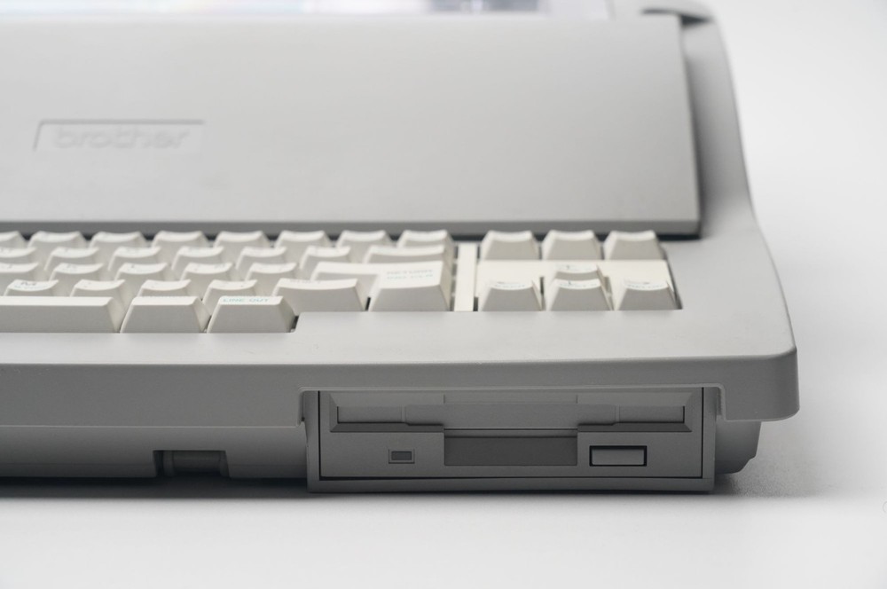 Brother WP-900MDS Word Processor Electronic Typewriter Grammar Check Made in USA