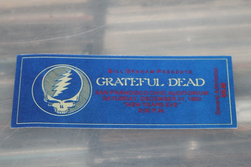 Grafeful Dead - 2 Concert Tickets + Flyer - FREE POSTAGE -