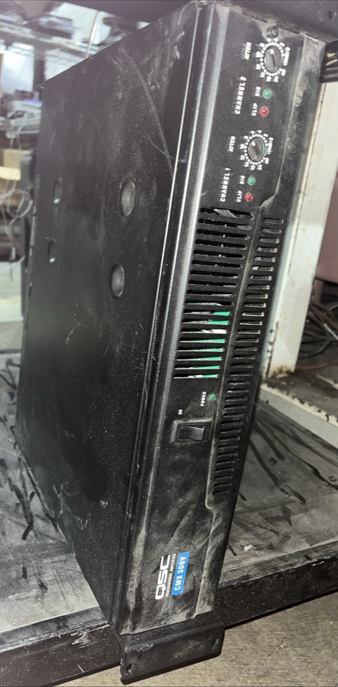 QSC CMX 300V PROFESSIONAL POWER AMPLIFIER