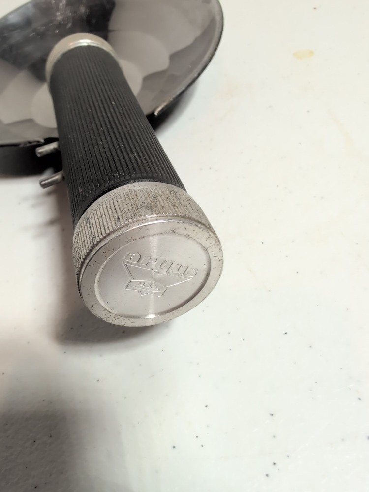 Argus Bi-Post Flash Gun + Bulb Adapter.