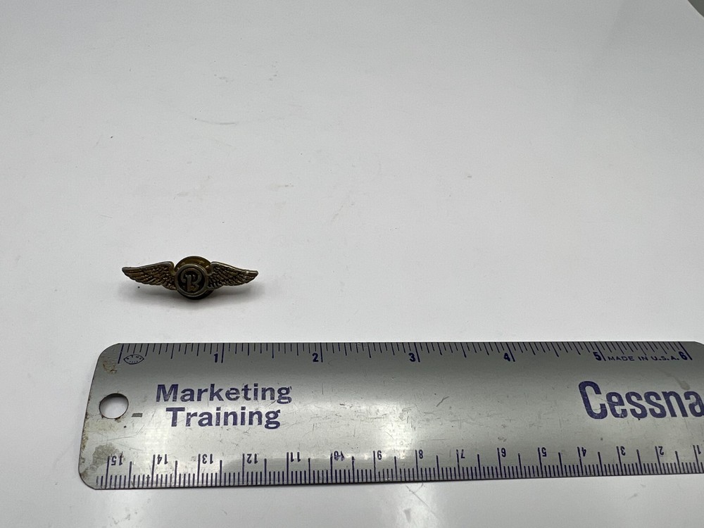 Vintage Beechcraft Wings Pin