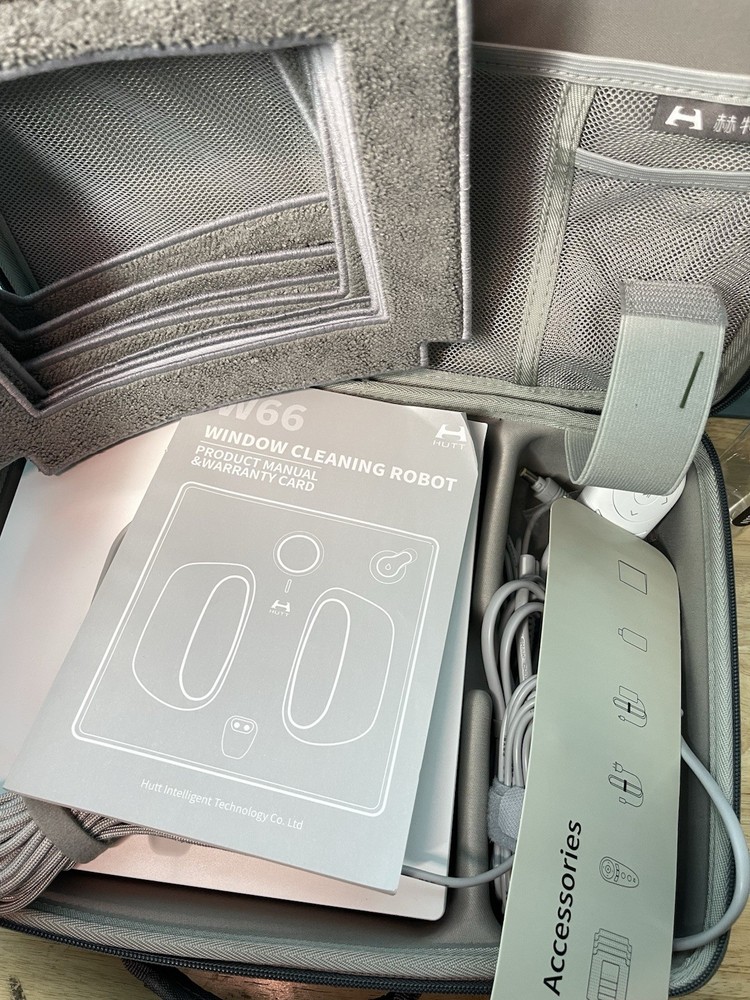 Hutt W66 Window Cleaning Robot