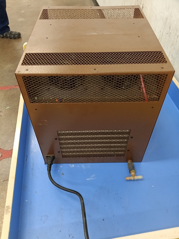 Whisperkool SC 3000i Wine Cellar Cooler System Refrigeration Unit Powers On-read