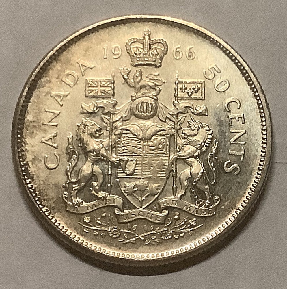 🇨🇦🇨🇦🇨🇦🇨🇦1966 Canada  Silver 50 cents As Shown