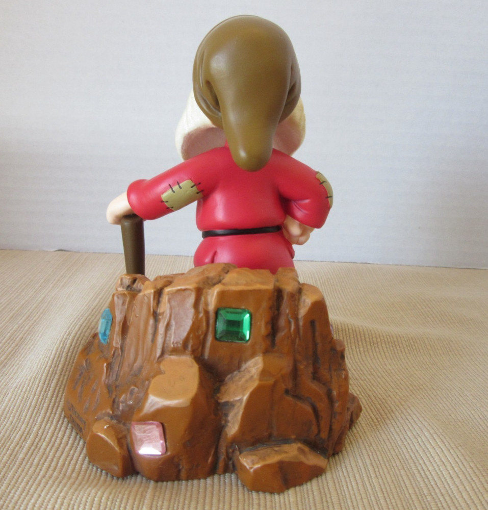 DISNEY GRUMPY Dwarf Figurine Bobblehead Nodder Mining With Gems Original Box