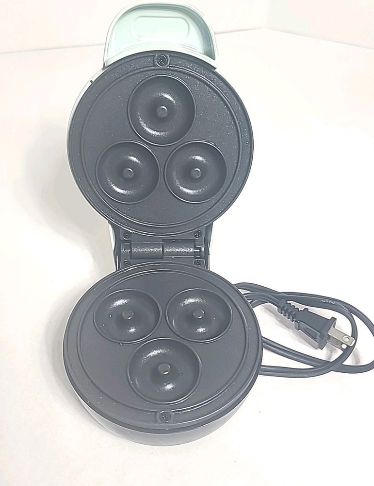 Bella Mini Donut Maker Non-Stick Easy Clean Compact Design Makes 3 Mini Donuts