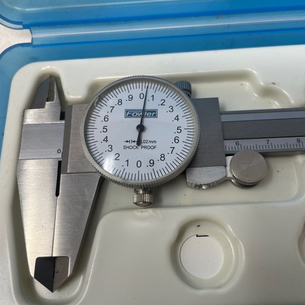 Fowler 52-015-020 150 MM Dial Caliper, 9”. Range .001"