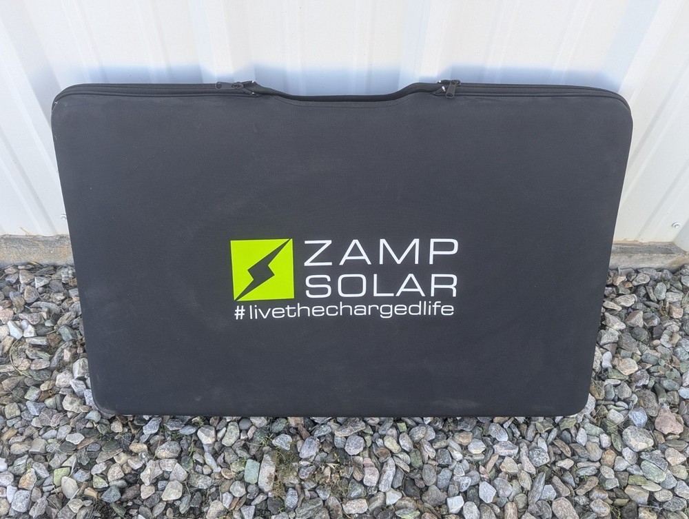 Zamp Solar 140-Watt Portable Solar Panel Kit USW1002