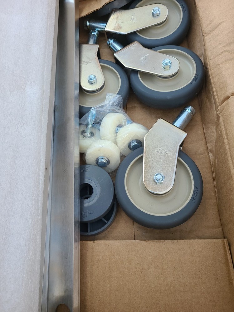 Metro TTM24 - KIT, 24" Mobile Kit