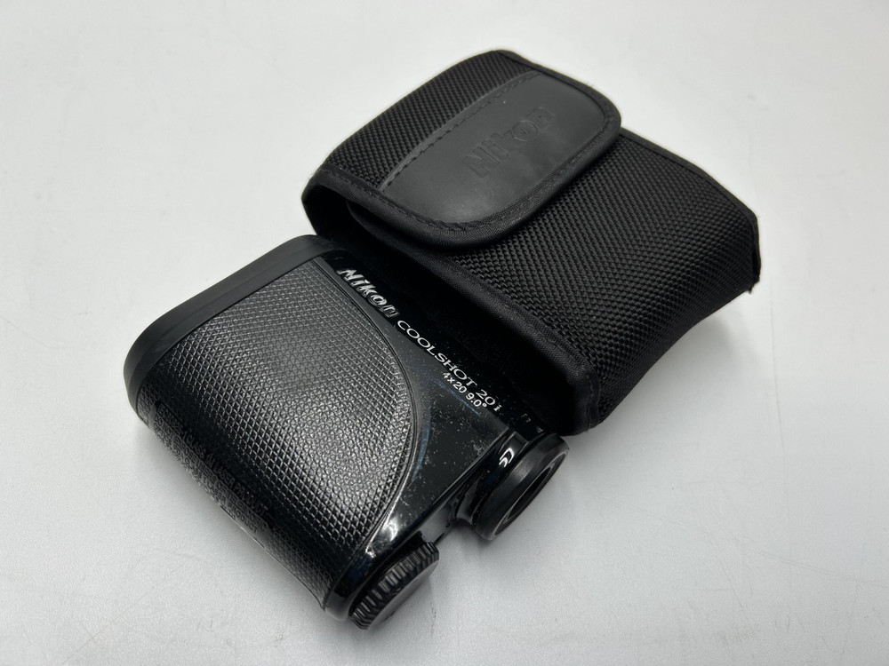 Nikon Coolshot 20i Range Finder and Case BUNDLE (C-102)