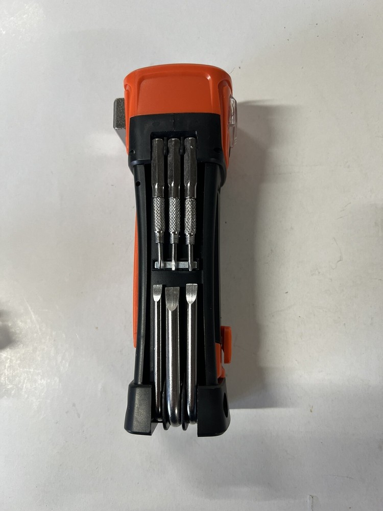 NRA-ILA Multi-Function Tool Set With Flashlight