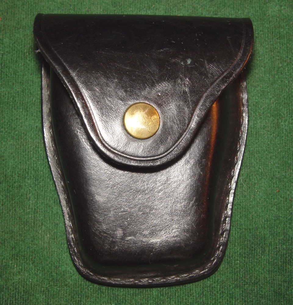 JAY-PEE Hard Leather Plain Black Leather Handcuff Case