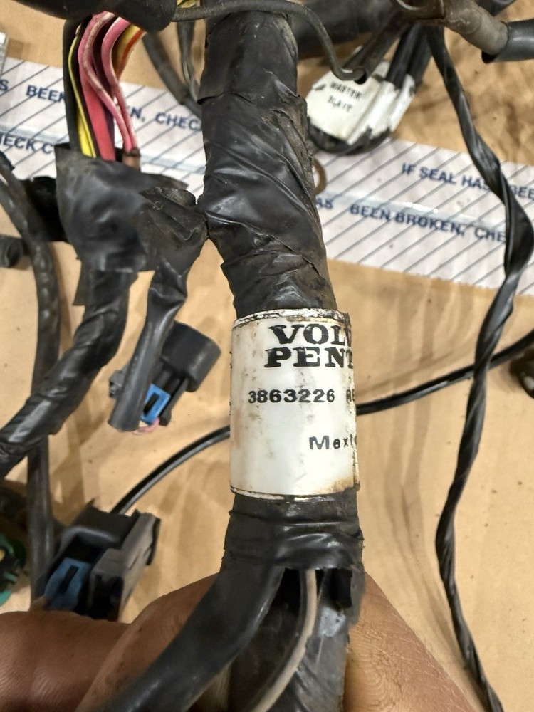 Volvo Penta 5.0 GXI-E engine harness